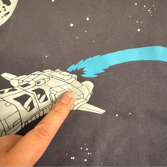 United Colors Of Benetton Space Graphic Gray Shirt - Picture 2 of 3